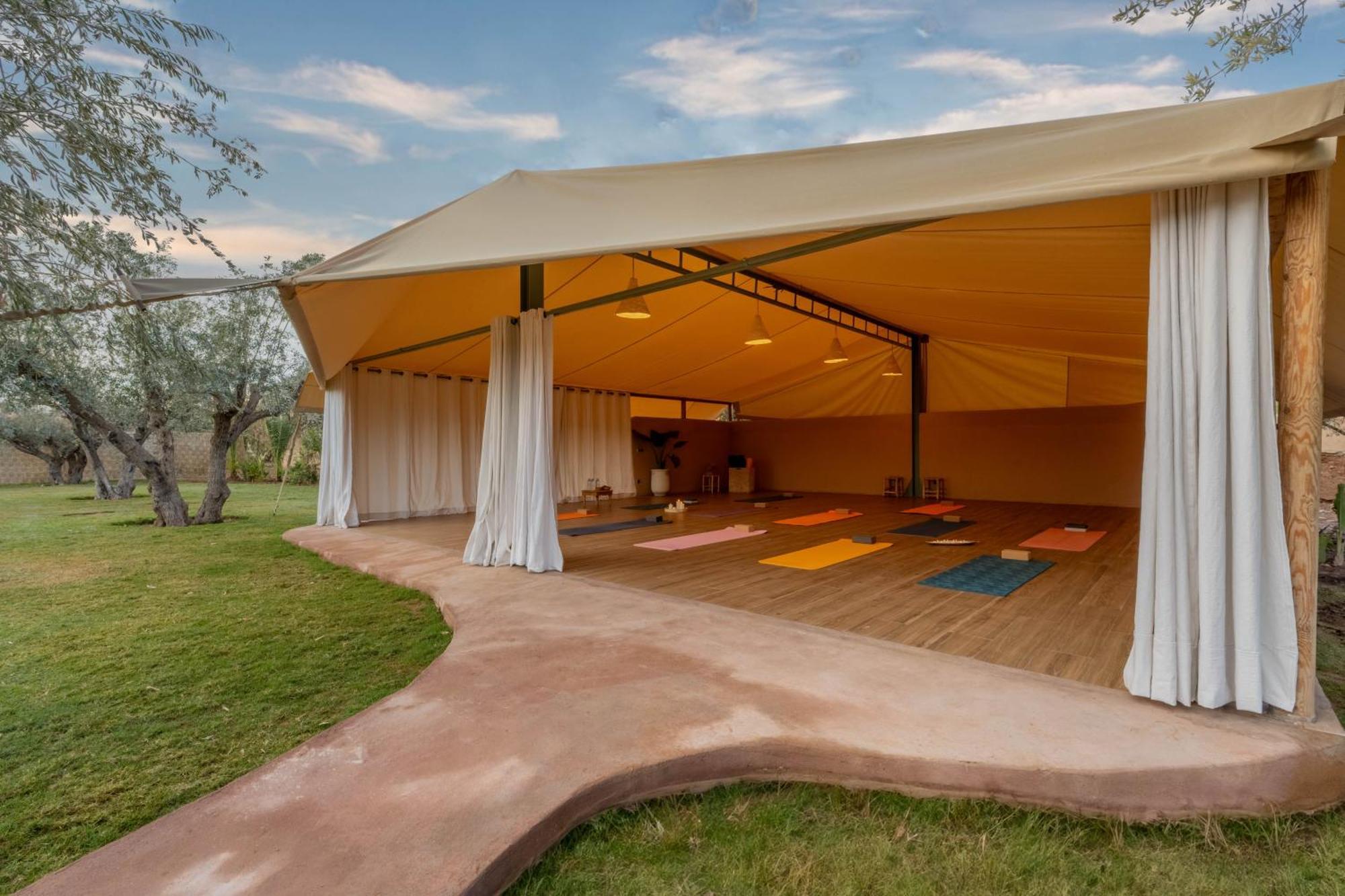 Oasis Lodges El Makina Exterior photo